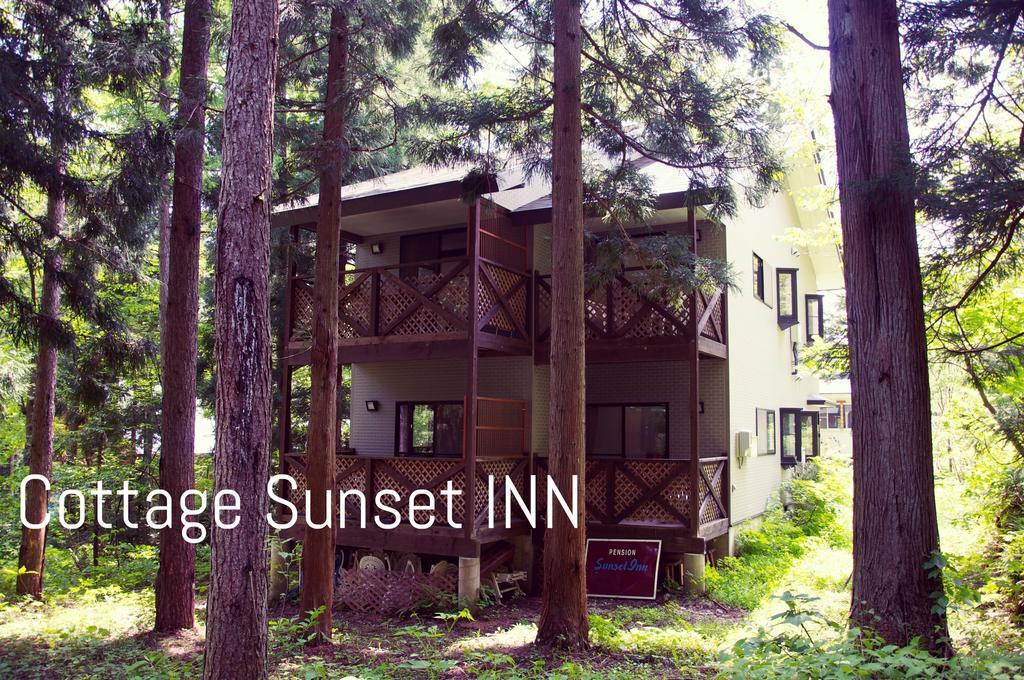B&B Sunset Inn Hakuba Ruang foto