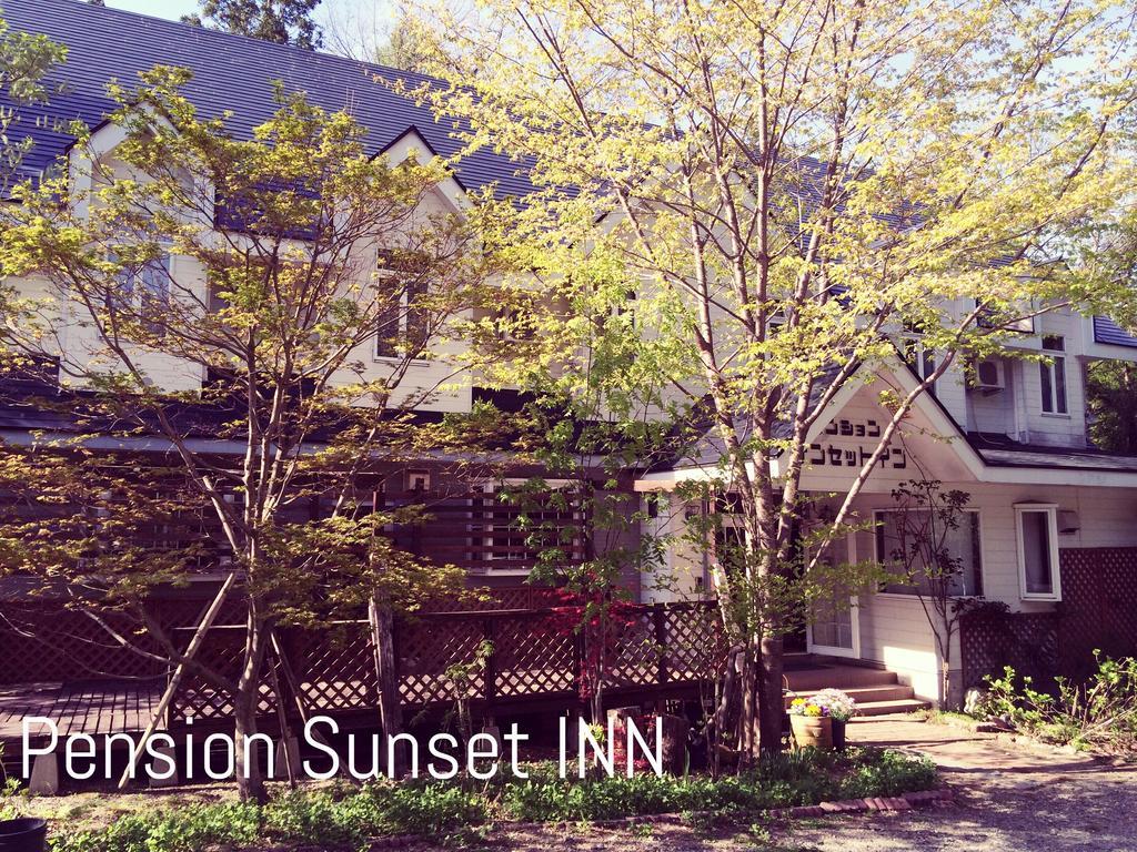 B&B Sunset Inn Hakuba Bagian luar foto