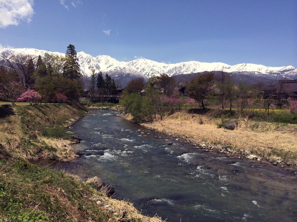 B&B Sunset Inn Hakuba Bagian luar foto