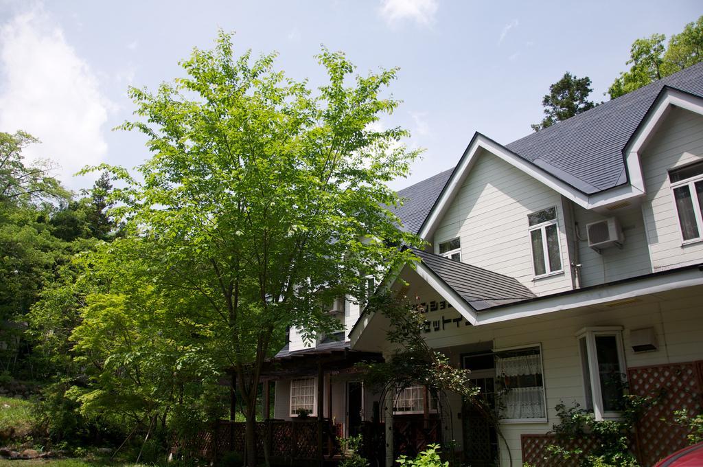 B&B Sunset Inn Hakuba Bagian luar foto